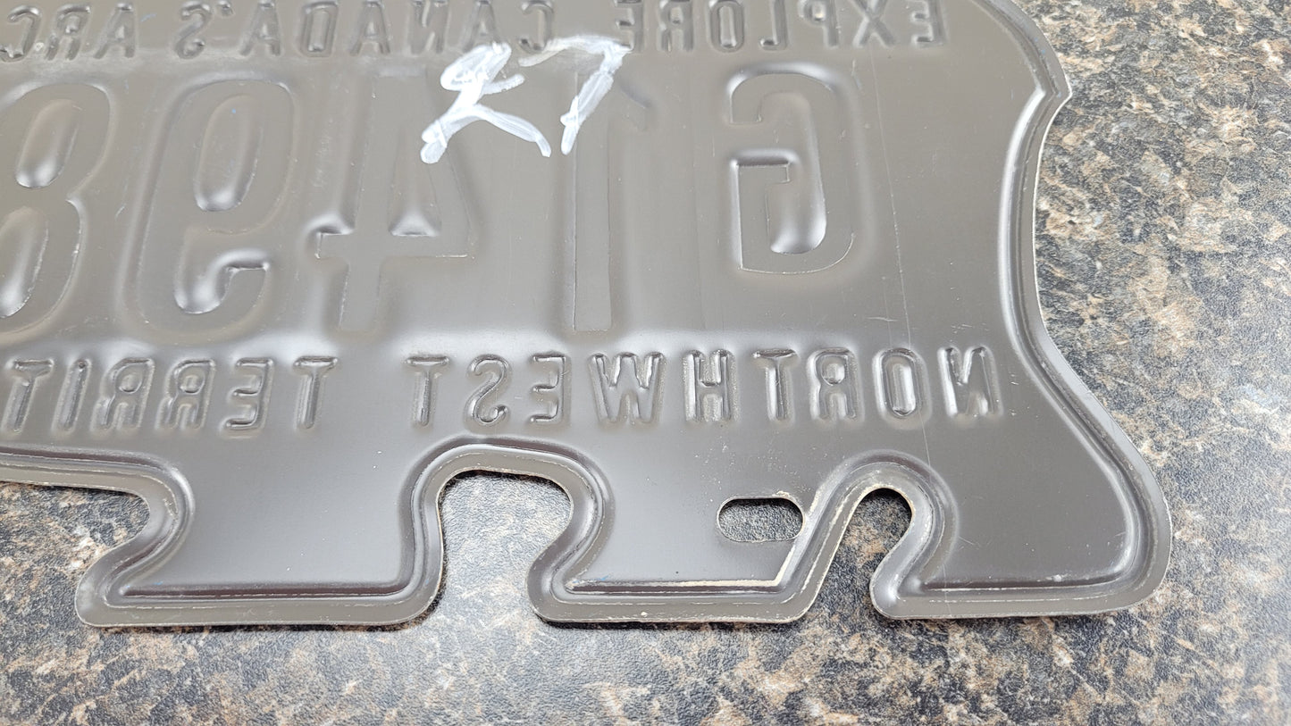 Northwest Territories Polar Bear License Plate, G1498